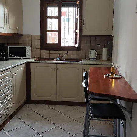 Evgenia's House * Kala Nera