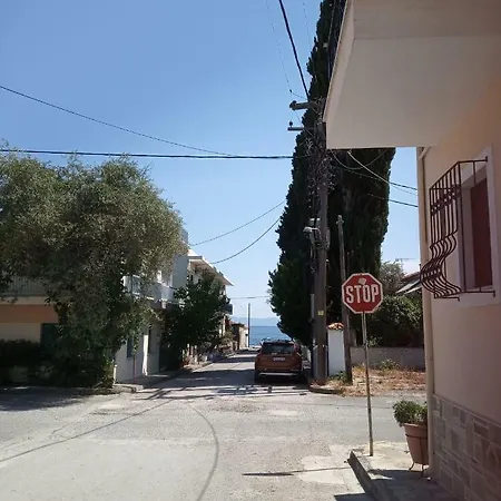 بيت للعطل Evgenia's House بلاك كالا