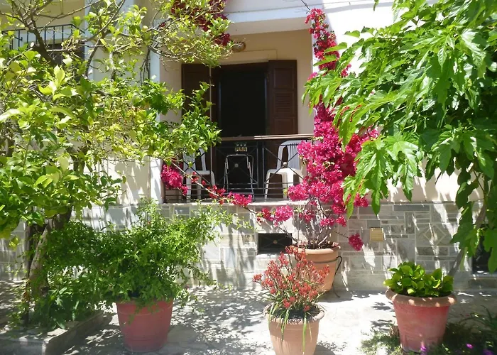 Evgenia's House * Kala Nera