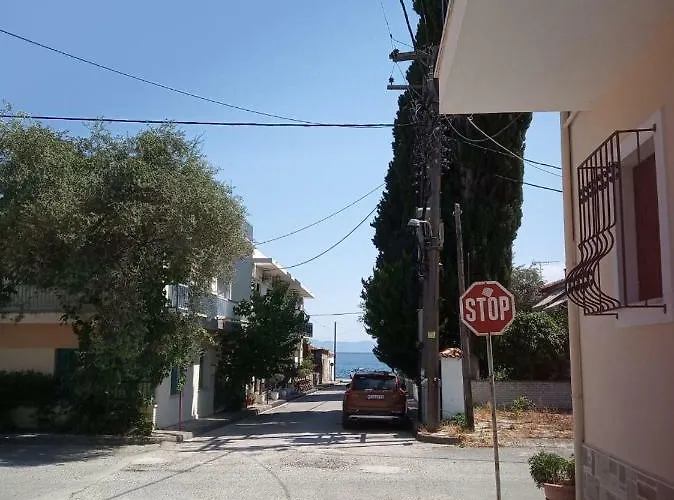 Holiday home Evgenia's House Kala Nera